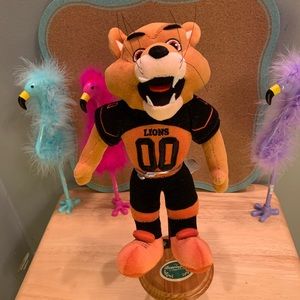 BC Leo the lion 🦁